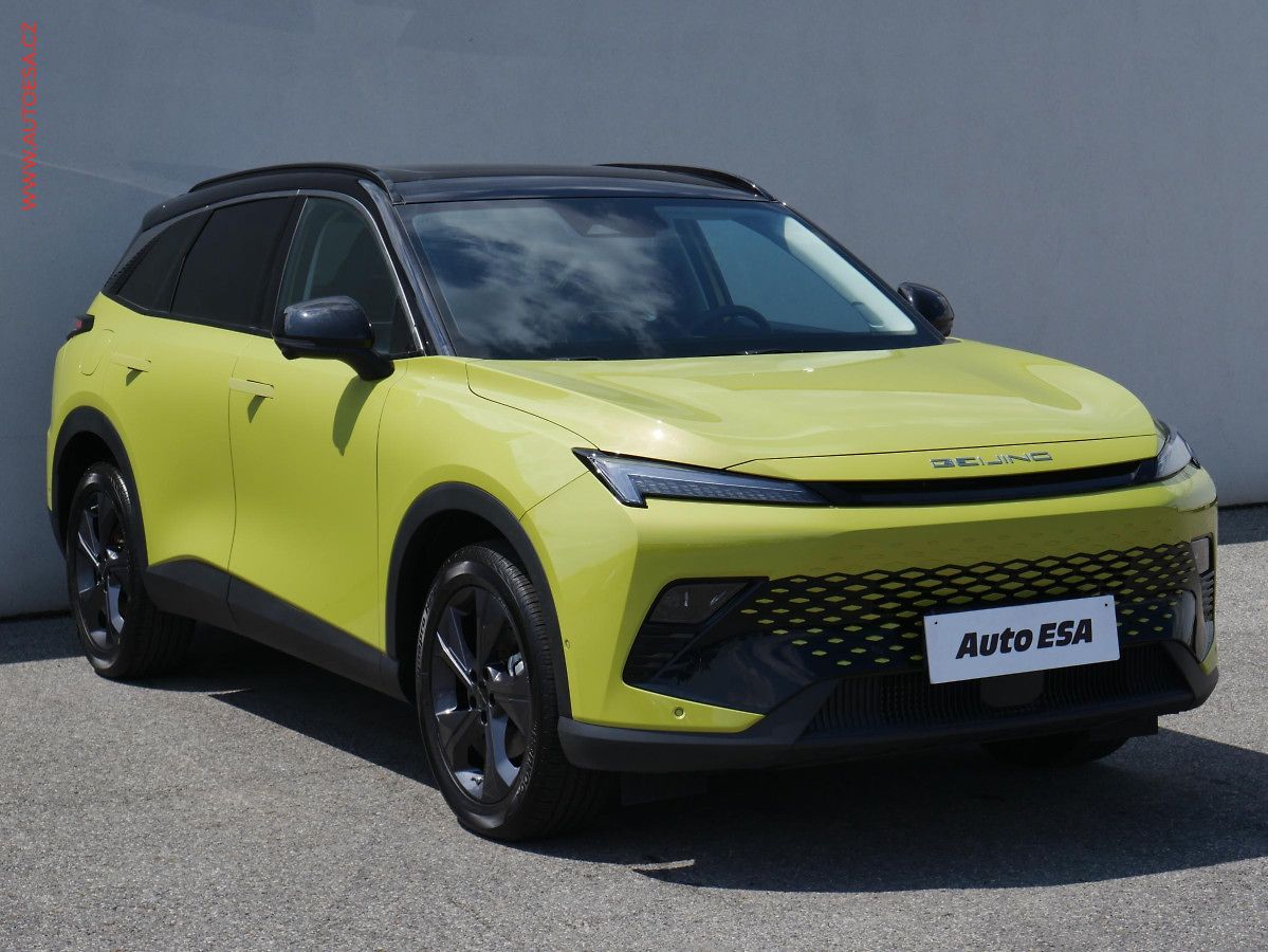 BAIC X55 1.5I, ČR, AT, LED, panorama