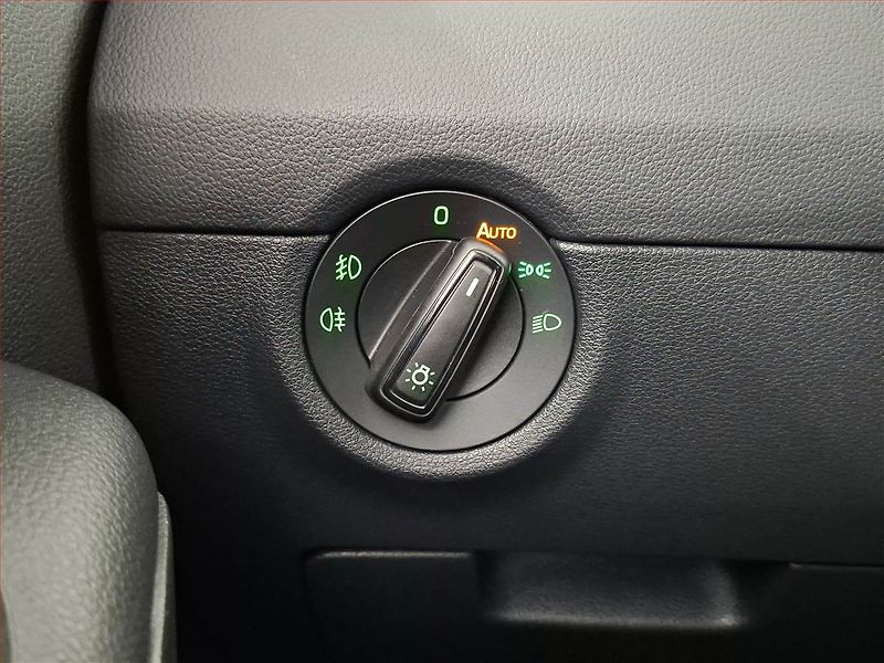Škoda Octavia (2016) 1.4 TSI, Automat, Serv.kniha - fotka 21 z 21