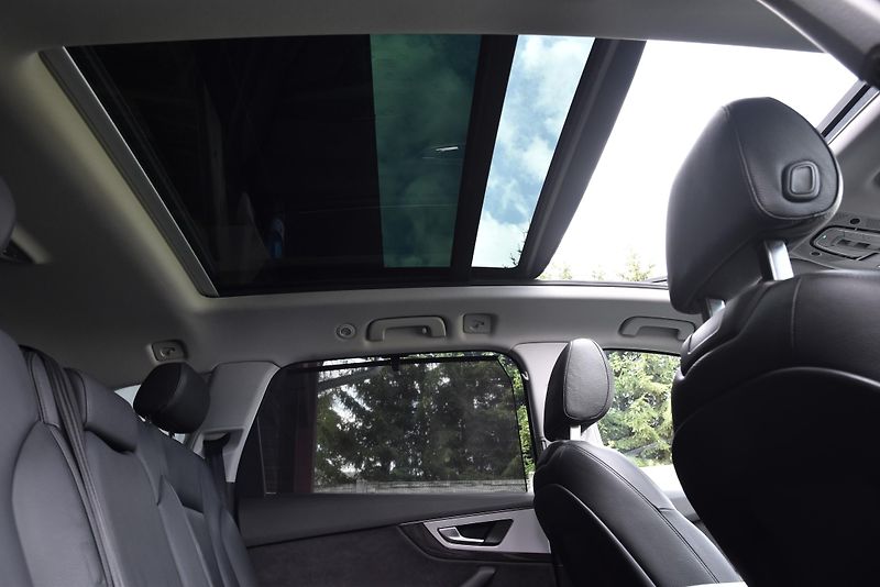 Audi Q7 3.0 TDI QUATTRO,VIRTUAL,7MÍST - fotka 36 z 50