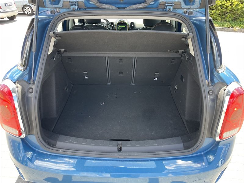 Mini Countryman 1,5 SE ALL4 AUT. PLUG-IN 165kw - fotka 9 z 37