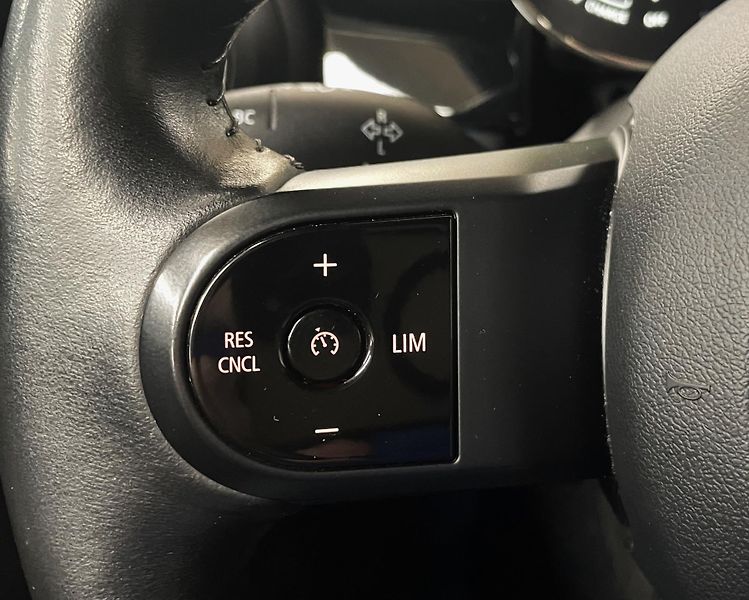 Mini Cooper SE, 135 kW, CHILLI RED, ČR - fotka 14 z 29