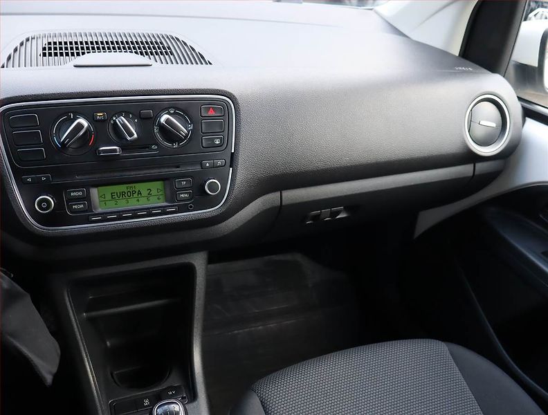 Škoda Citigo (2015) Ambition 1.0 MPI, ČR,1.maj - fotka 8 z 17