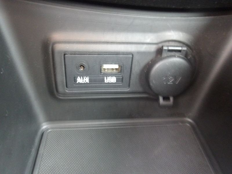 Hyundai ix20 1,6i 91kW NAJ.56000km !!! 1.MA - fotka 25 z 30