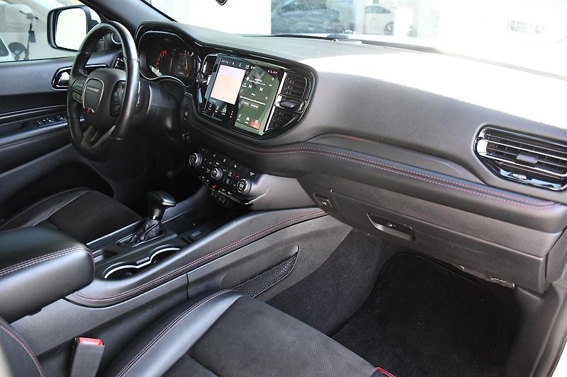 Dodge Durango 5,7L V8 RWD - fotka 12 z 58