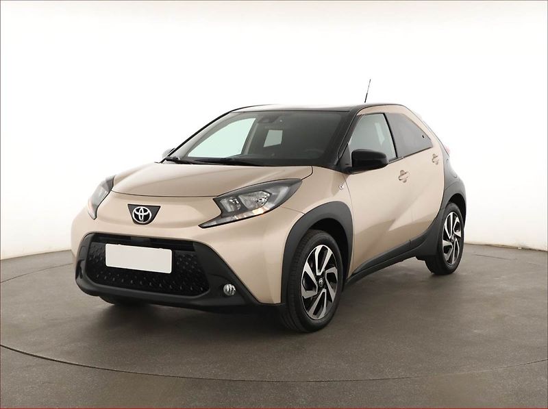 Toyota Aygo (2024) Style 1.0, Automat, ČR,1.maj - fotka 2 z 18
