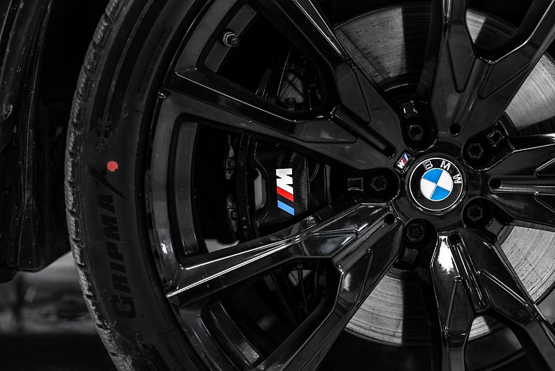 BMW X7 40D PANORAMA/M PAKET/HUD - fotka 9 z 23