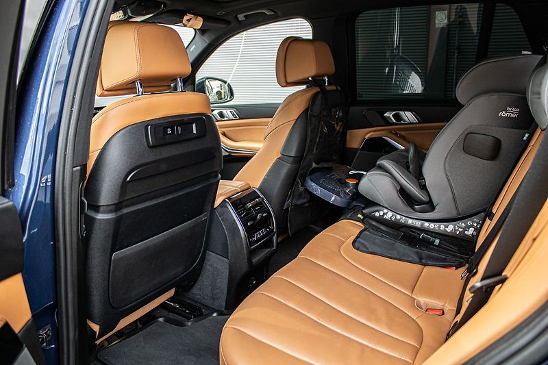 BMW X5 Individual - fotka 42 z 55