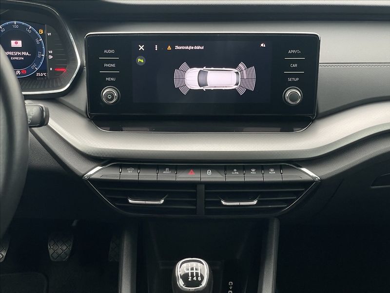 Škoda Octavia 2,0 TDI Combi Ambition Plus KE - fotka 12 z 24