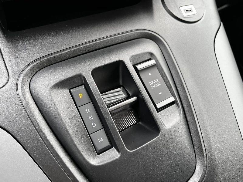 Toyota ProAce City Verso 1.5L 130k Family ODBĚR 1/2027 - fotka 23 z 31