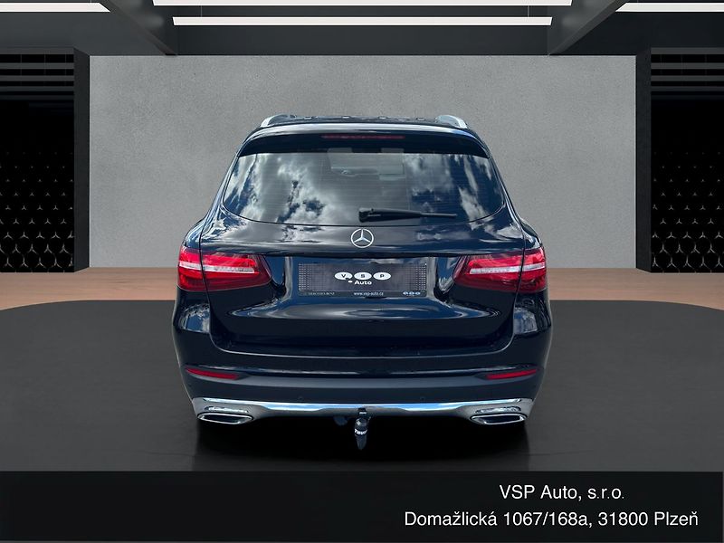 Mercedes-Benz GLC 220d 4MATIC - fotka 4 z 21