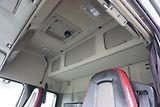 Volvo FM (2016) 460 / E 6 / IZOTERMA + WINDA / - náhled 17