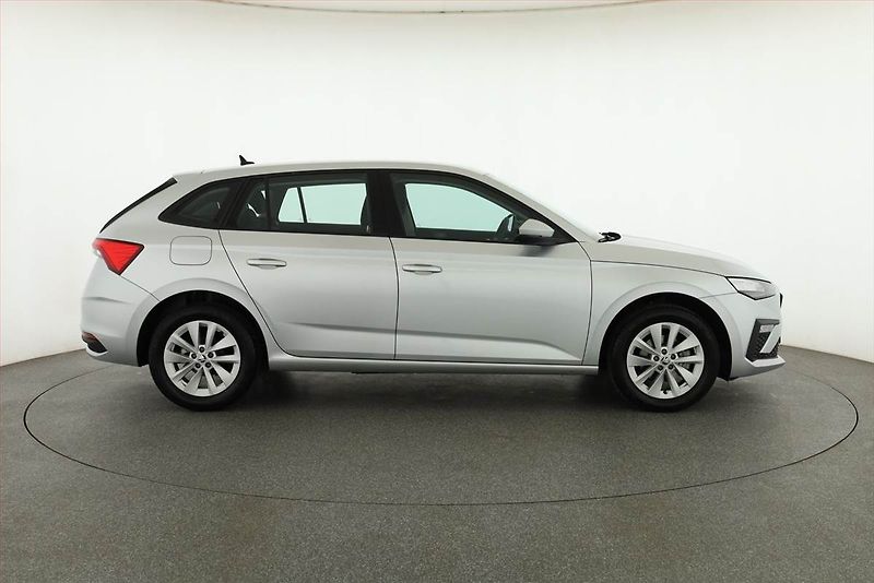 Škoda Scala (2024) Selection 1.0 TSI, ČR,1.maj - fotka 6 z 19