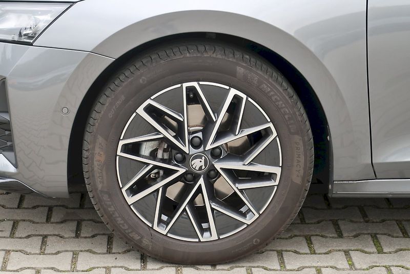 Škoda Octavia (2025) SportLine 2,0 TSI 110 kW DSG M - fotka 7 z 28