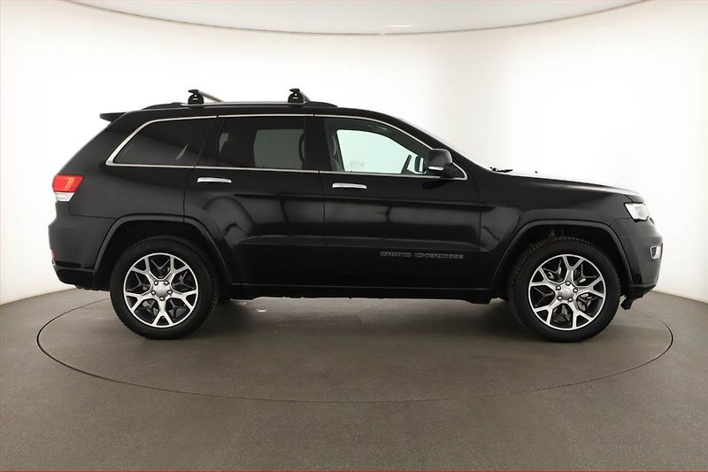 Jeep Grand Cherokee (2020) 3.0 CRD - fotka 6 z 22