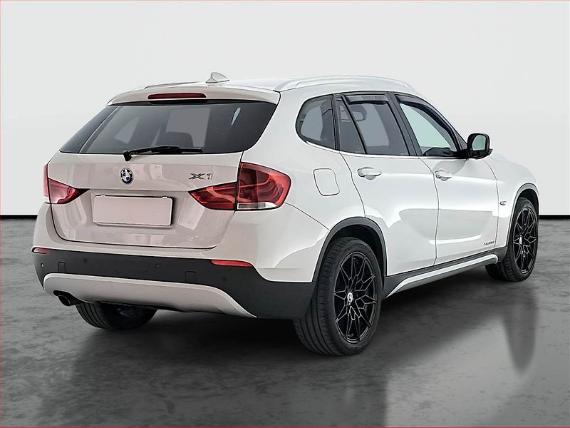 BMW X1 (2012) xDrive23d, 4X4, Automat, Navi - fotka 5 z 20