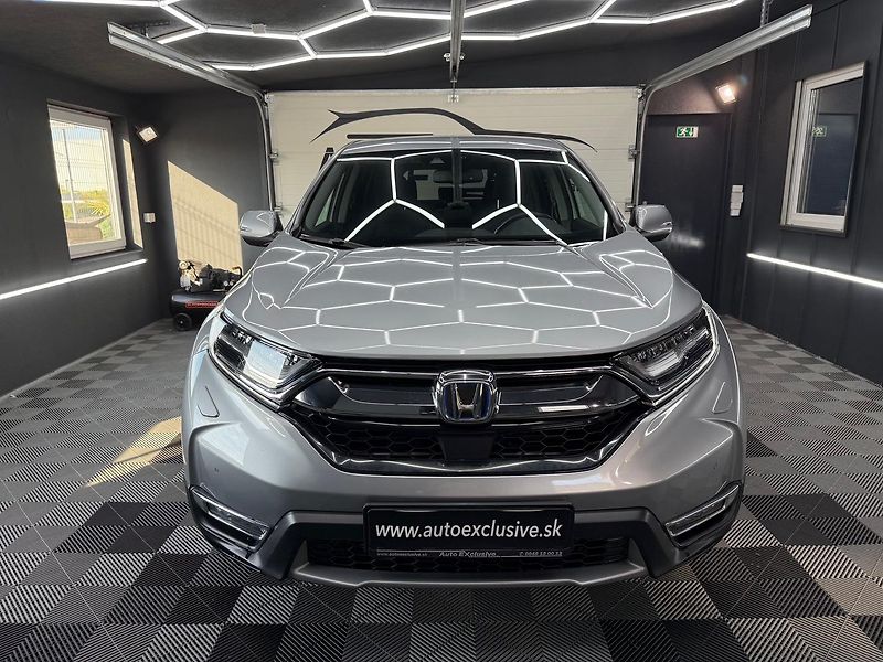 Honda CR-V (2021) 2.0 i-MMD Hybrid Lifestyle AWD - fotka 2 z 26