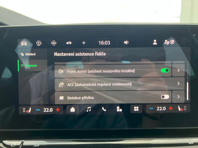 Škoda Octavia (2024) TOP SELEC TD 110/2.0 A7F - fotka 23 z 32