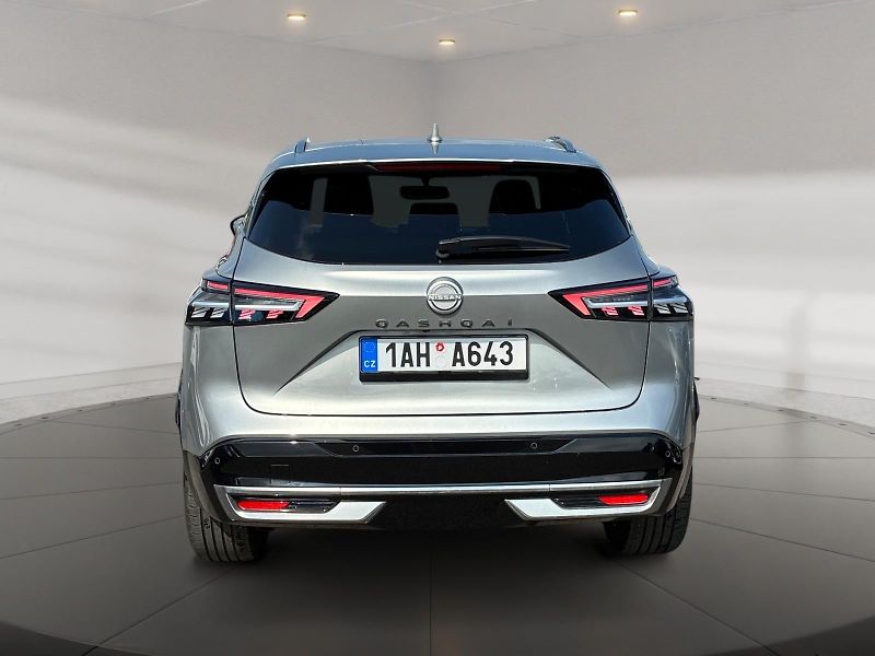 Nissan Qashqai (2022) X-T TEKNA MHEV 4WD 116kW CZ - fotka 5 z 11