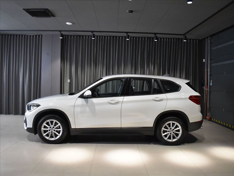 BMW X1 2,0 118D - fotka 2 z 23