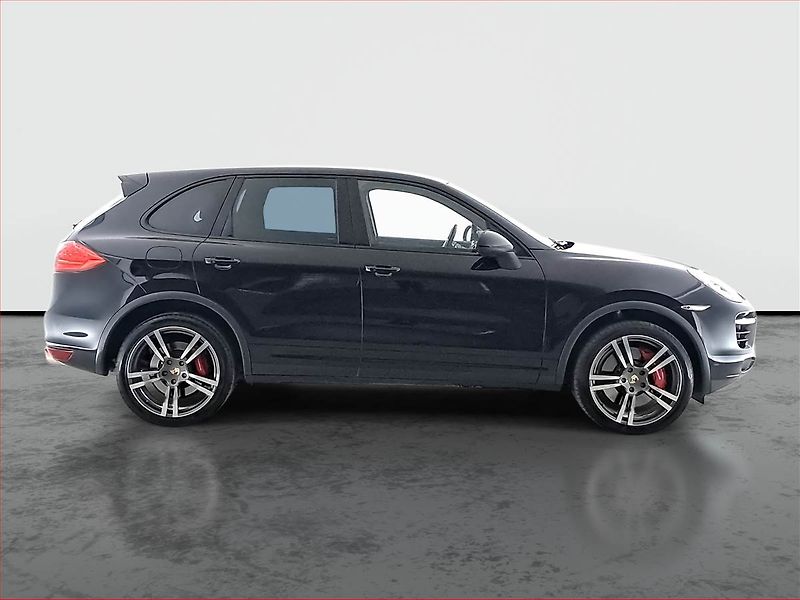 Porsche Cayenne (2010) Turbo - fotka 6 z 23
