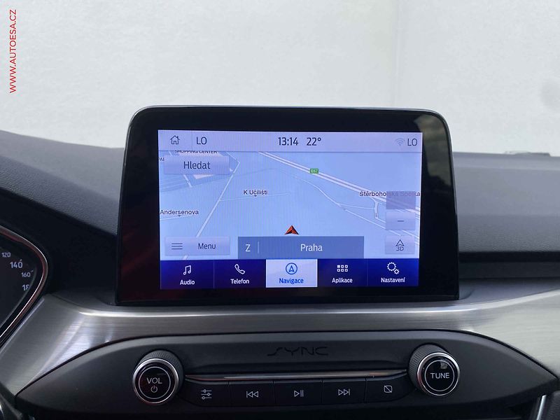 Ford Focus (2019) 2.0 TDCi, Titanium, AT, LED - fotka 17 z 18