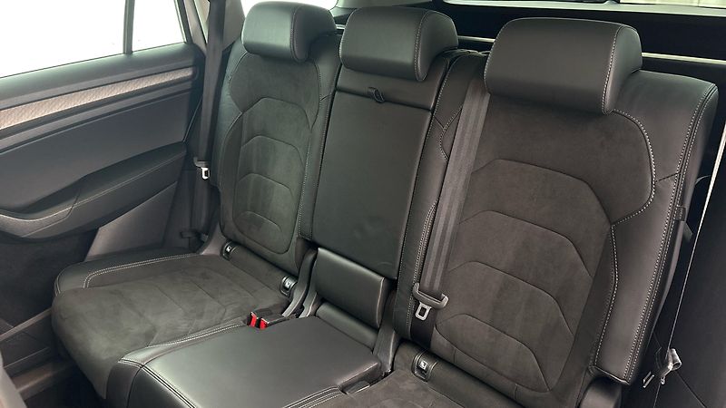 Škoda Kodiaq 2.0 TDI DSG 4x4 Style - fotka 16 z 30