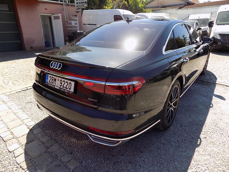 Audi A8 3,0 TFSI 250 KW LONG FULL!!!!! - fotka 11 z 46