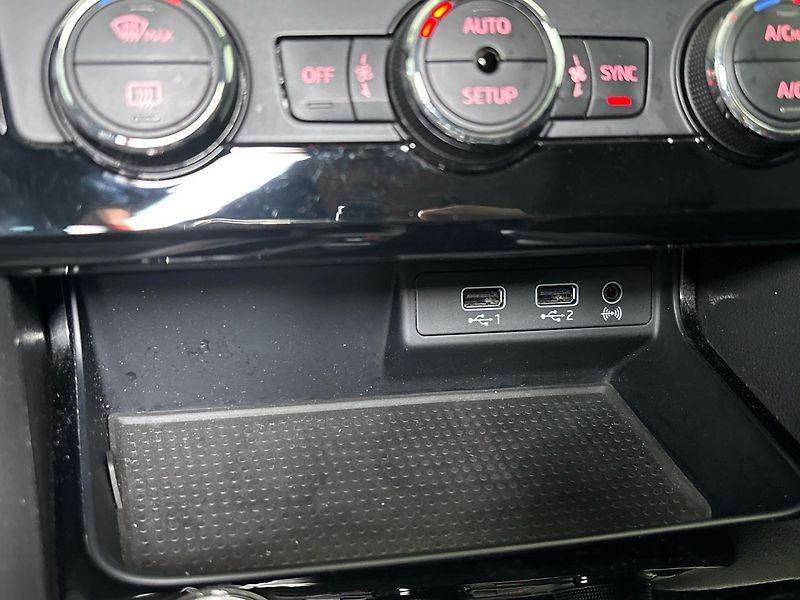 Seat Leon FR - fotka 22 z 29