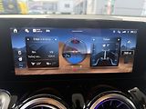 Mercedes-Benz GLB (2024) GLB 200 4MATIC - náhled 17