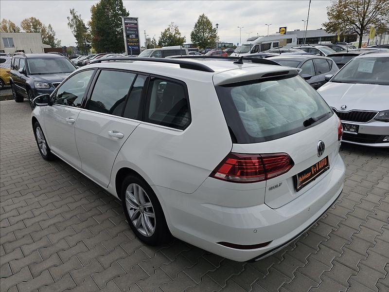 Volkswagen Golf VII 1,4 TSi Highline NAVI - fotka 8 z 52