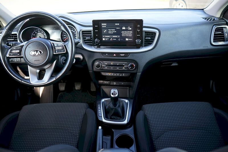 Kia Ceed (2021) T-GDI Spin - fotka 8 z 24