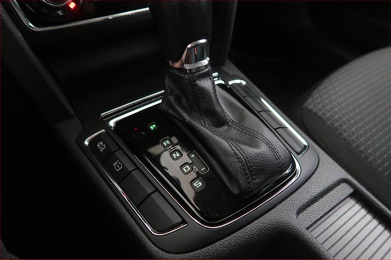 Škoda Superb (2013) Comfort 2.0 TDI, Automat - fotka 13 z 18