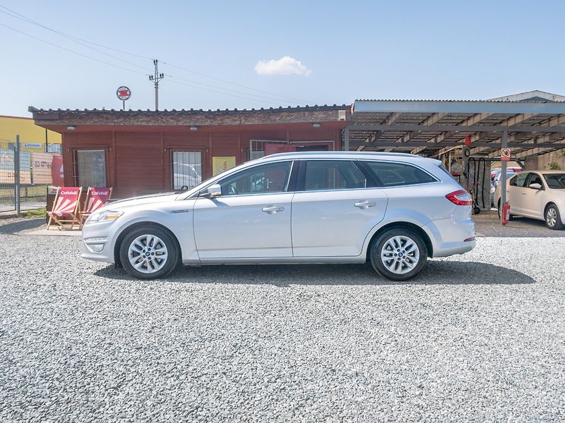 Ford Mondeo (2014) 2.0D 103KW – NAVIGACE - fotka 8 z 48