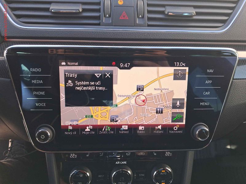 Škoda Superb (2017) 2.0 TSi, SportLine, DSG, +ALU - fotka 19 z 21