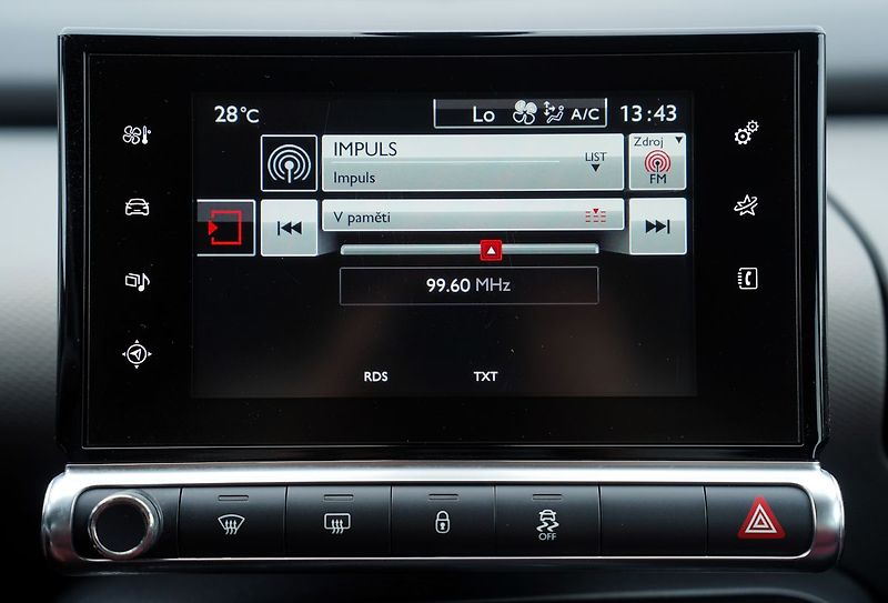 Citroën C4 1.6 BlueHDi, automat/Al./klima - fotka 34 z 36