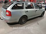 Škoda Octavia (2011) 1.6TDi, AC, el. výbava - náhled 1