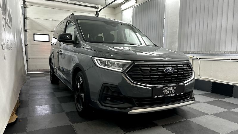 Ford Tourneo Connect ZÁRUKA / 7 MÍST / TOP STAV - fotografie inzerátu