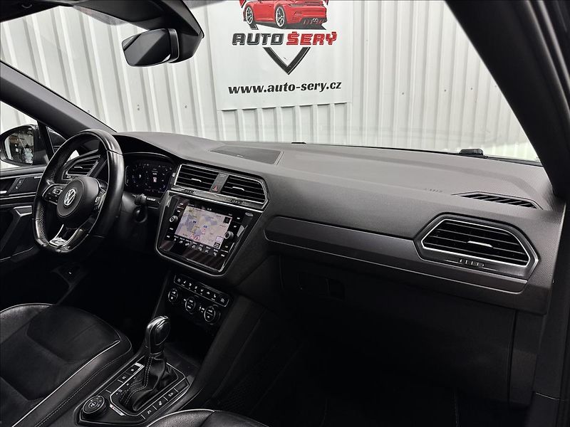 Volkswagen Tiguan Allspace 2.0TSI 140kW 4M FULL R-LINE - fotka 45 z 50