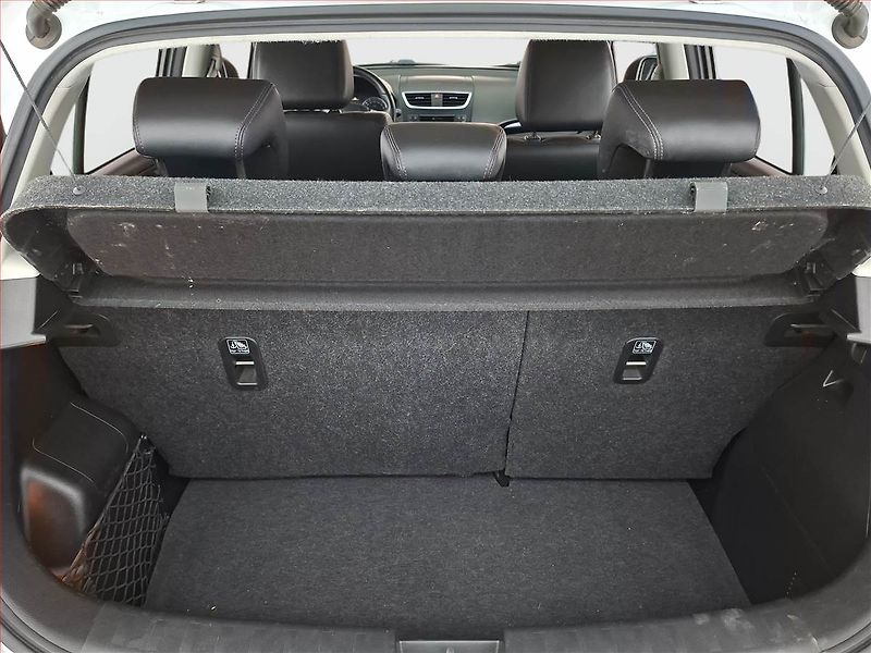 Suzuki Swift (2015) 1.2, Serv.kniha, Tempomat - fotka 13 z 17