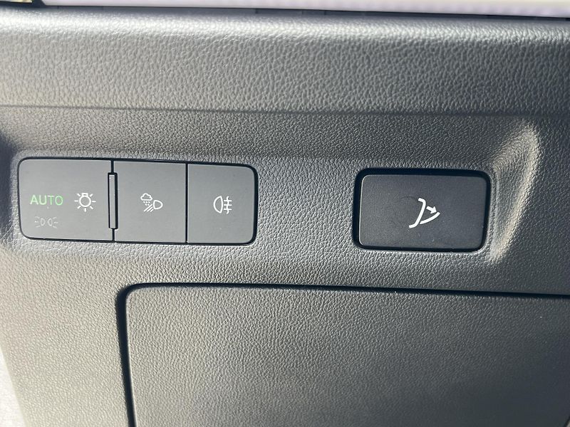 Škoda Enyaq (2023) Sportline*150kW*DPH - fotka 14 z 47