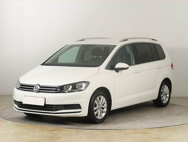 Volkswagen Touran (2018) Comfortline 1.4 TSI, Automat - fotka 2 z 22