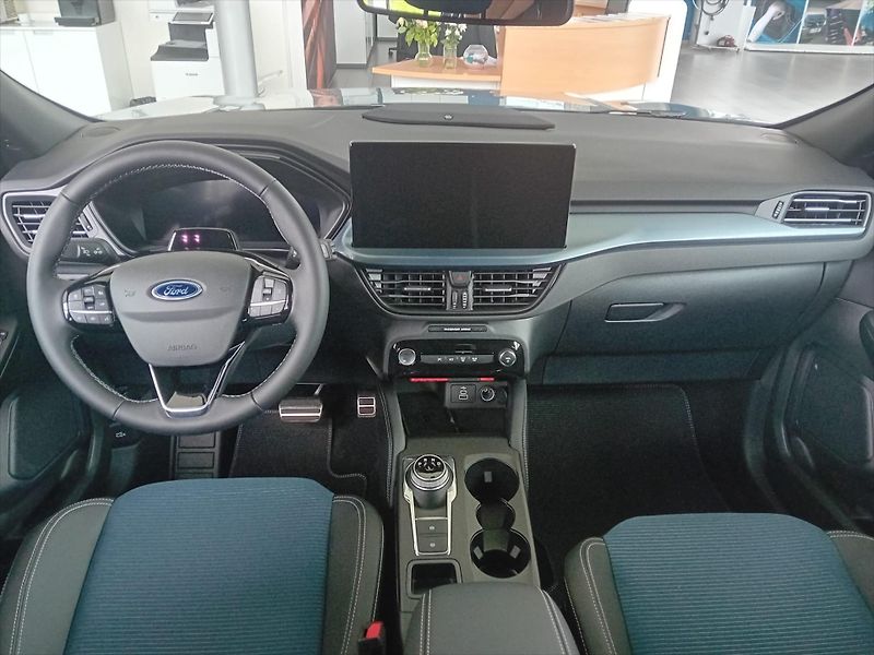 Ford Kuga (2026) 2,5 Duratec Hybrid HEV 134kW/1 - fotka 12 z 15