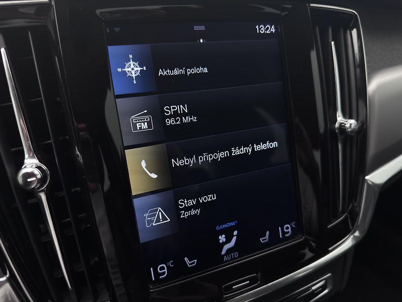 Volvo S90 T6 AWD MOMENTUM AUT 1.maj - fotka 34 z 53