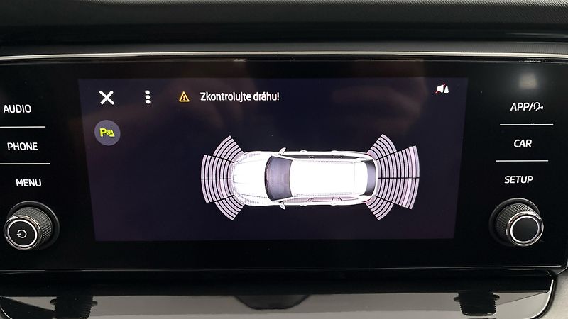 Škoda Octavia 2.0 TDI DSG Ambition Combi - fotka 12 z 23