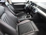 Volkswagen Passat (2016) 2.0 TDI, Kůže, Navi, Tempomat - náhled 7