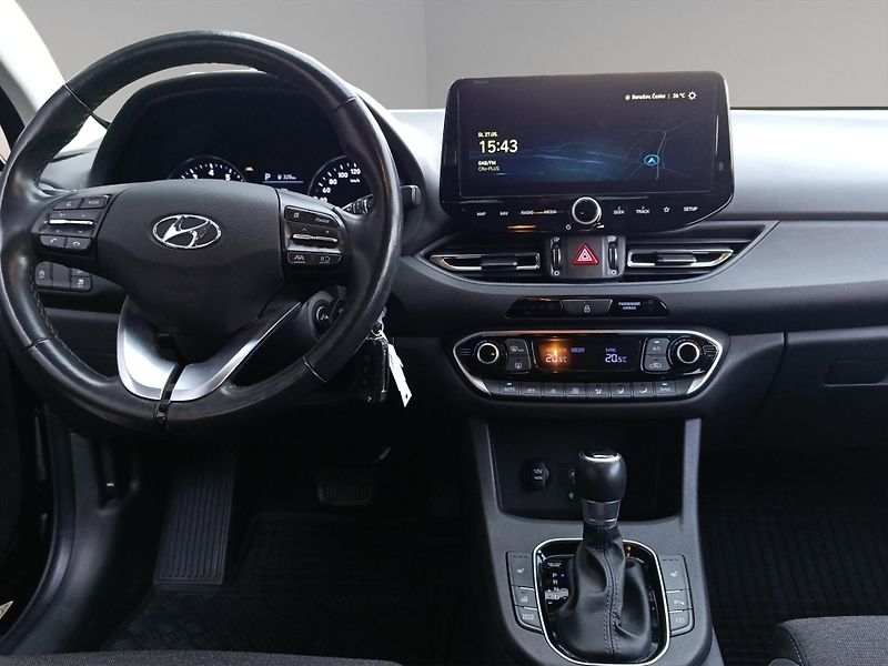 Hyundai i30 (2021) 1.5 117kw Family S - fotka 14 z 18