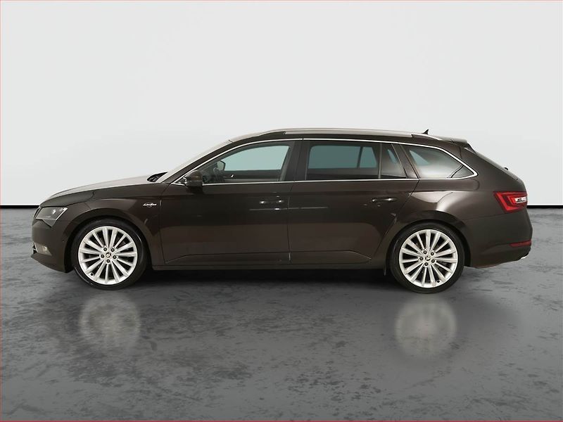 Škoda Superb (2017) Laurin&Klement 2.0 TSI, 4X4 - fotka 3 z 27