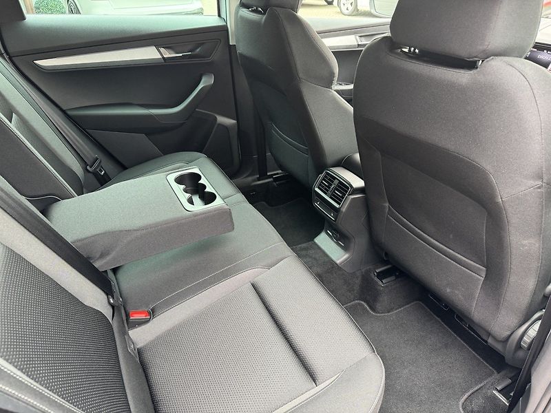 Škoda Karoq (2023) 1.5TSi LED Navi Kamera Virtual - fotka 20 z 48