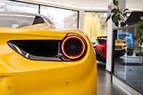 Ferrari 488 LIFT/Carbon/GialloModena - náhled 16