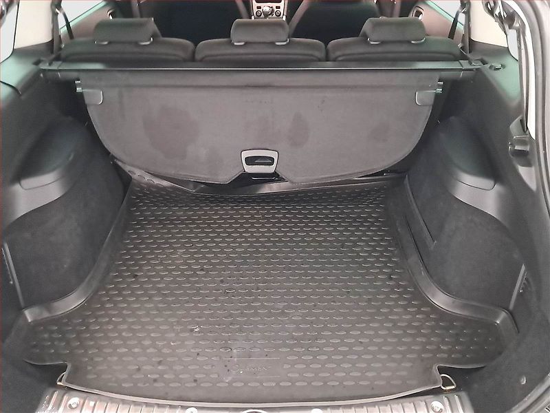 Peugeot 308 (2010) 1.6 VTi, po STK - fotka 14 z 19